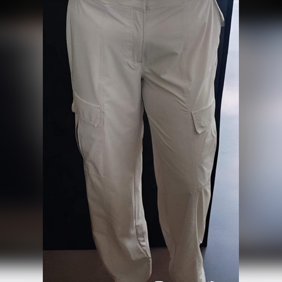 Athleta cargo pants - Picture 2 of 7